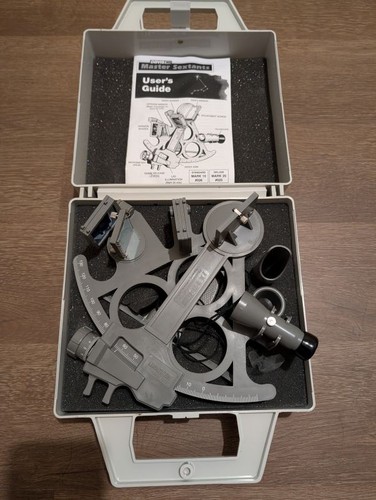 Davis instruments mark - davis,