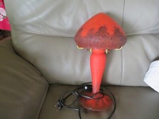 lampe champignon en patte de