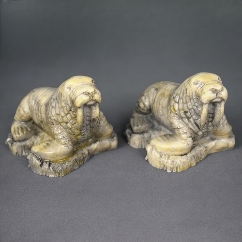Sculpture phoques pierre - sculpture,