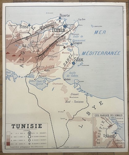Ancienne carte scolaire - 🌎,