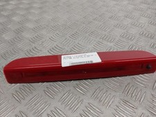 Feu arriere stop central