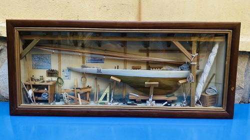Vitrine maquette bateau murale - vitrine,