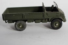 DINKY TOYS véhicule militaire