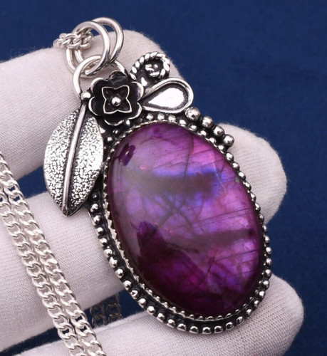Pendentif bijou fait main - , en