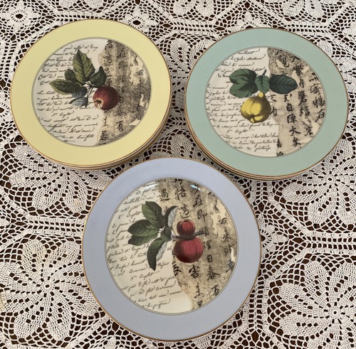 Lot assiettes à petit - 10,