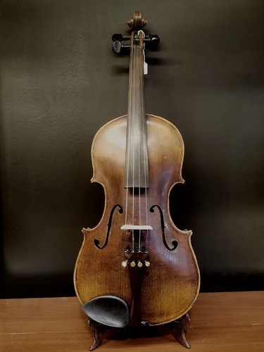 Antique reproduction - 4/4,