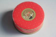 Ancienne boîte à poudre