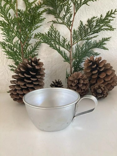 Ancienne tasse en - ⚜️,