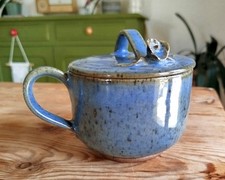 Élégantes et Grande Tasse à Thé Bleu en Grès Émaillée Moucheté D 11 cm H 9 cm