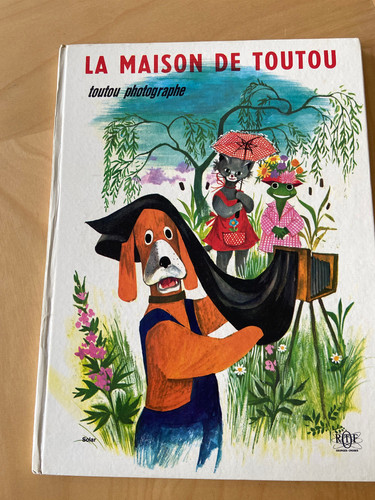 Maison toutou - de,