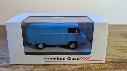 Premium classixxs hanomag - classixxs,