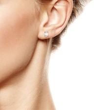 Boucle d'oreille femme diamant