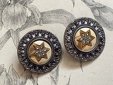 2 anciens Boutons en métal à