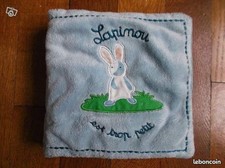 Livre d'éveil en velours et