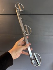 Patère triple portemanteau années 50 estampillé attribué à Jean Royere