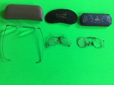 3 anciennes paires de lunettes pince nez,  lorgnon, binocles
