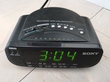 Radio-réveil SONY icf-c212