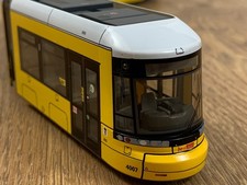 A SAISIR TRAMWAY ANALOGIQUE BOMBARDIER FLEXITY HO NEUF