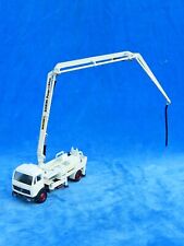 NZG MODELLE 1:50 CAMION MERCEDES POMPE BETON SCHWING N° 170