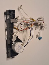 Verrou de porte 12024129 pour four micro onde encastrable Bosch BFL554MS0