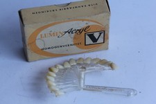 Nuancier dentaire Lumin Acryl V (48585)