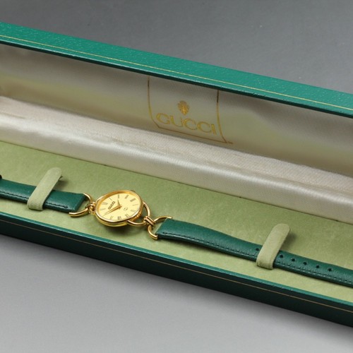 Rare montre femme gucci - montre,