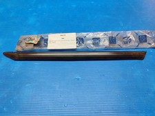 Baguette avant d'aile droite