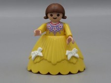 Playmobil - Fille en robe de