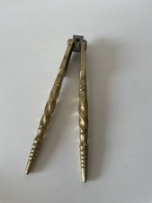 Ancien Casse-noix Noisette vintage En Laiton Collection Déco Cuisine Campagne