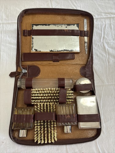 Trousse toilette ancienne - de,