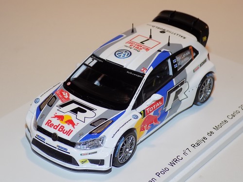 Spark volkswagen polo - 1/43,