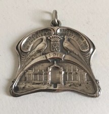 RARE MEDAILLE PENDENTIF 1911 EXPOSITION DE CHARLEROI RESant Le Faisan Doré FISCH