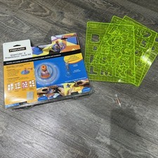 FISKARS Shape Cutter & Shape