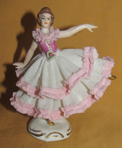 Statuette porcelaine allemagne - statuette,