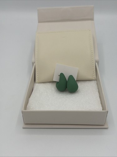 Oucles oreilles goutte - d’oreilles,