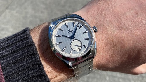 Chronomètre maître axial - maître, co-axial
