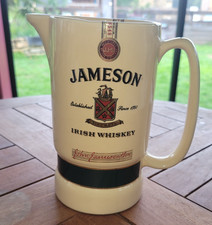 pichet broc JAMESON IRISH WHISKEY pub bar publicité whisky