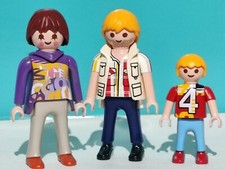 Playmobil figures family - x3,