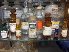 Flacons pharmacie anciens, lot de 10 ,cabinet de curiosité déco.
