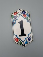 plaque en faïence numéro 1