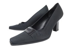 CHAUSSURES GUCCI LOGO 2341 ESCARPINS EN SATIN NOIR 36 + POCHON PUMP SHOES 850€