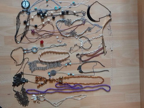 Lot revendeur bijoux - revendeur, 25