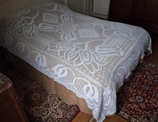 Ancienne Jeté de Lit/Dessus