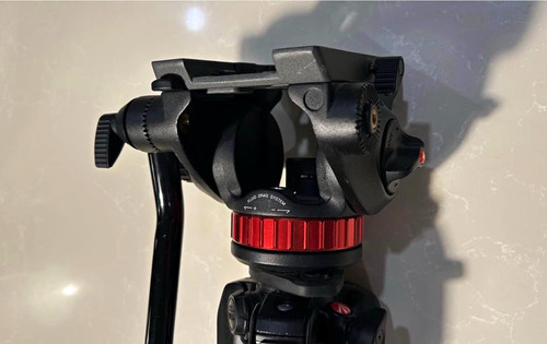 Manfrotto 055 aluminum tripod - aluminum,