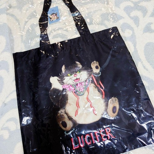 Disney store yuko higuchi - disney,