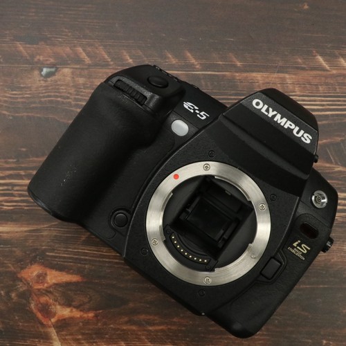 Olympus 3mp dslr camera - dslr,