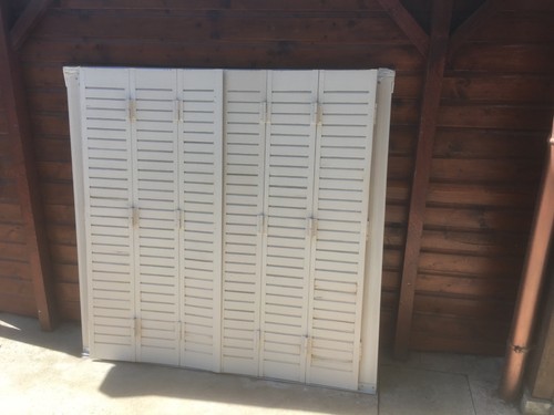 Persiennes volets bois - , à