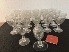 16 verres à eau modèle