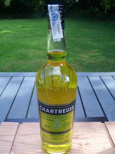 Bouteille chartreuse jaune - chartreuse,