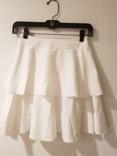 Aqua white tiered layered